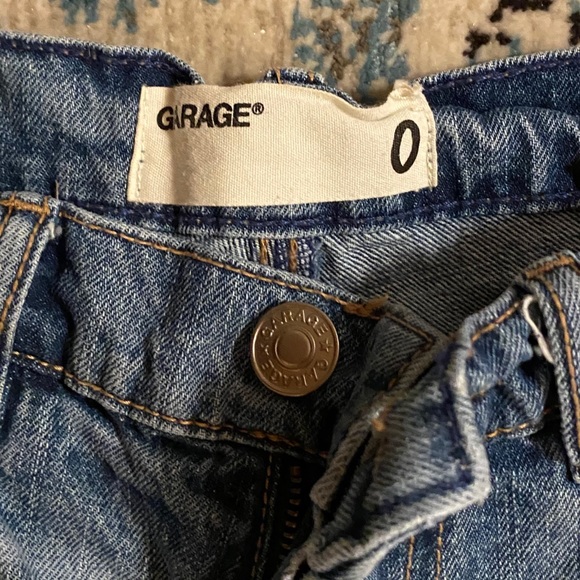 JEANS 3 FOR $50 Garage wide leg jeans - Picture 3 of 4